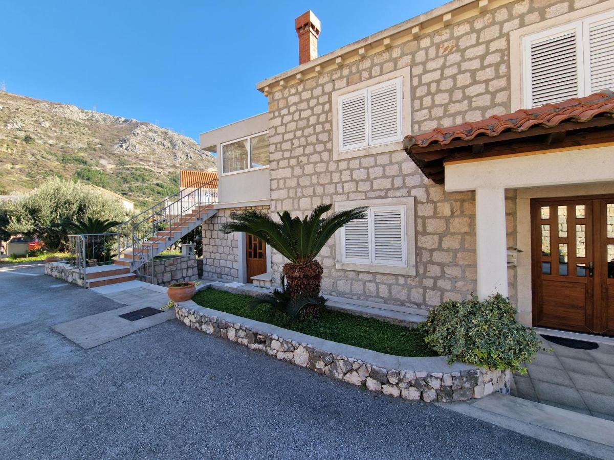 Laguna Apartment 米利尼 外观 照片